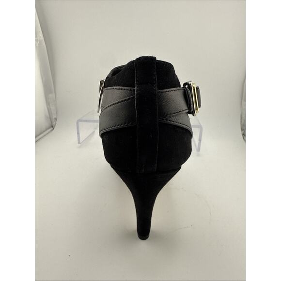 Vince Camuto Vayda Black Leather & Suede Bootie Gold Buckle Zip Size 10 M NWB - Picture 4 of 16